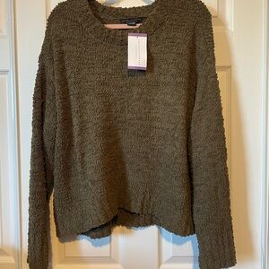 Elegant Olive Crew Neck Sweater
